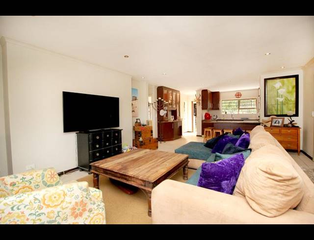 3 BEDROOM HOUSE FOR SALE IN HERSHAM